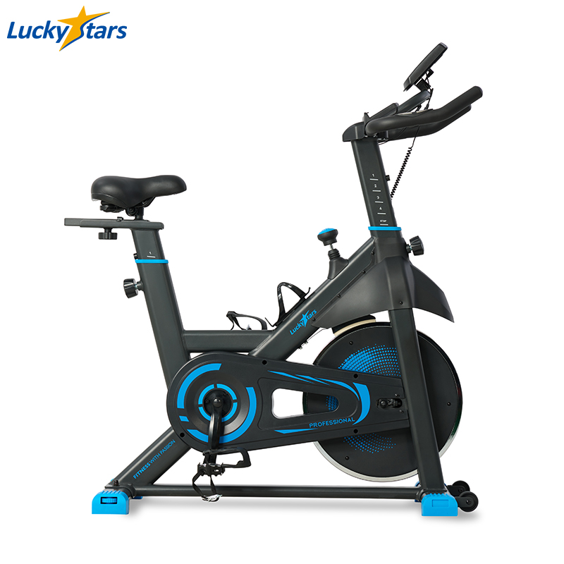 Vélo de spinning de haute qual - Home Gym Equipments avis et prix